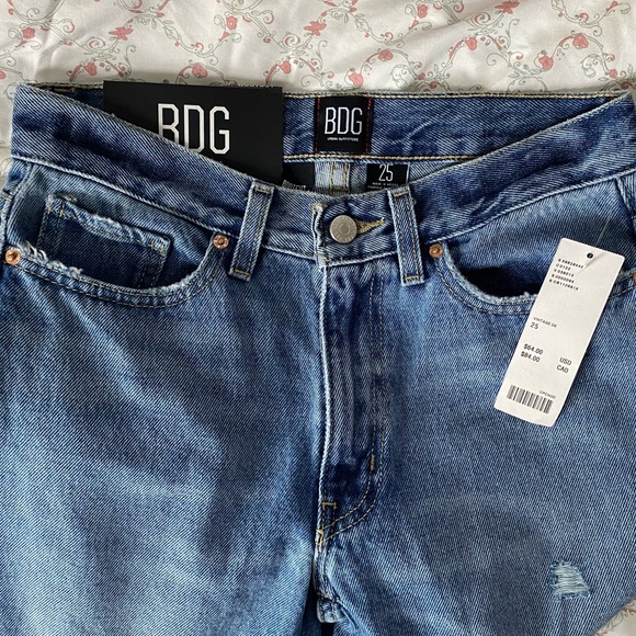 NWT BDG Ripped Denim - Picture 2 of 7